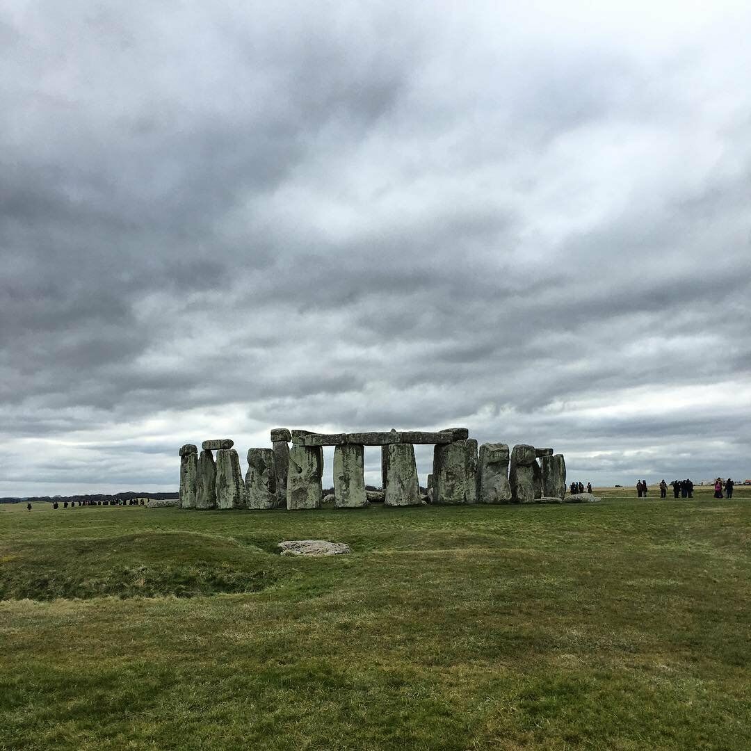 stonehenge.jpg