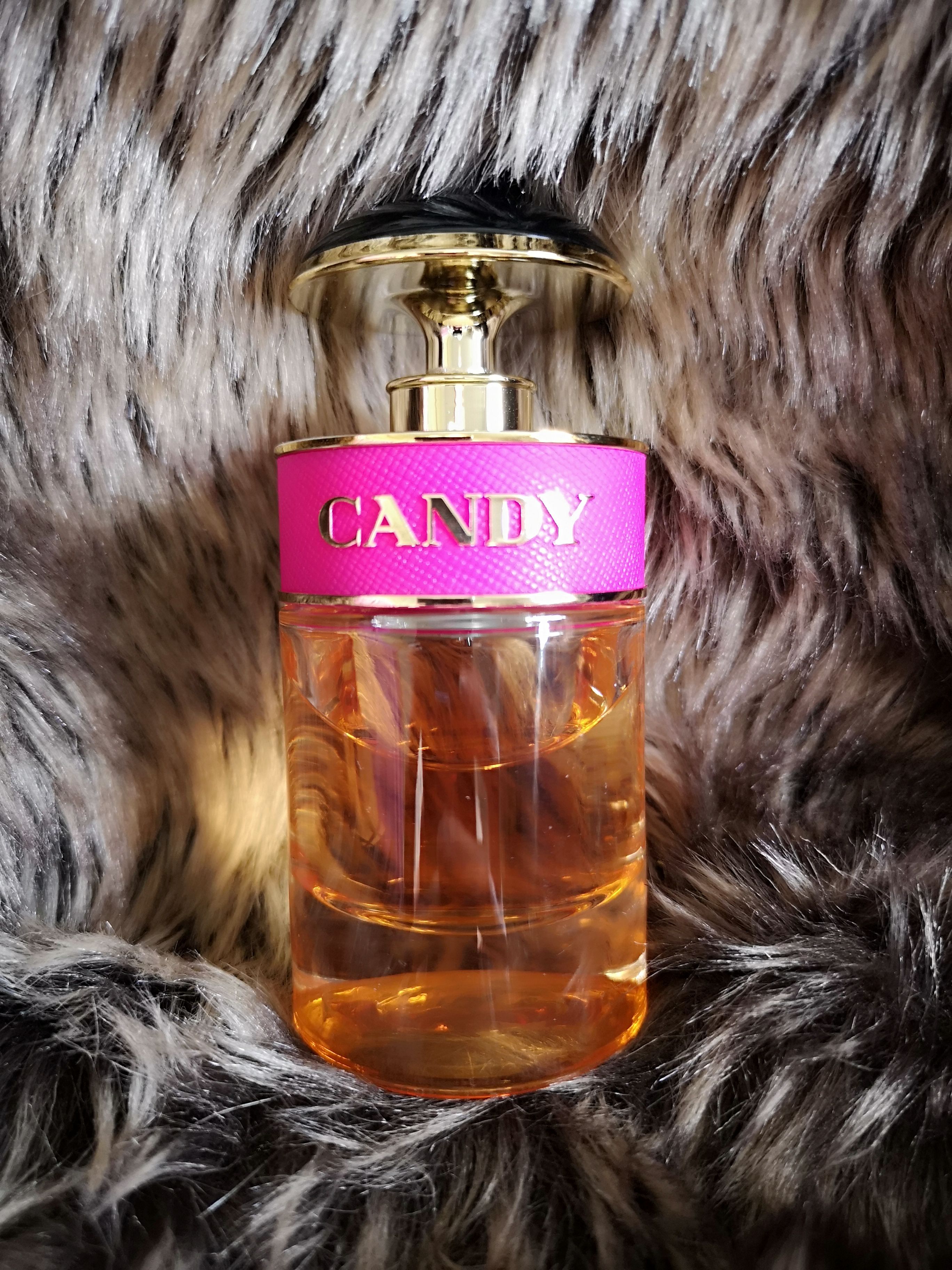 336902504_prada-candy-perfume4.jpeg.a188954461f14e9025b54306419f215b.jpeg